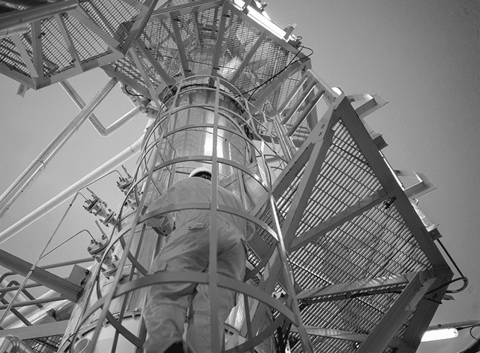 Website-Images-_0091_Industrial-worker-778978 Website-Images-_0091_Industrial-worker-778978