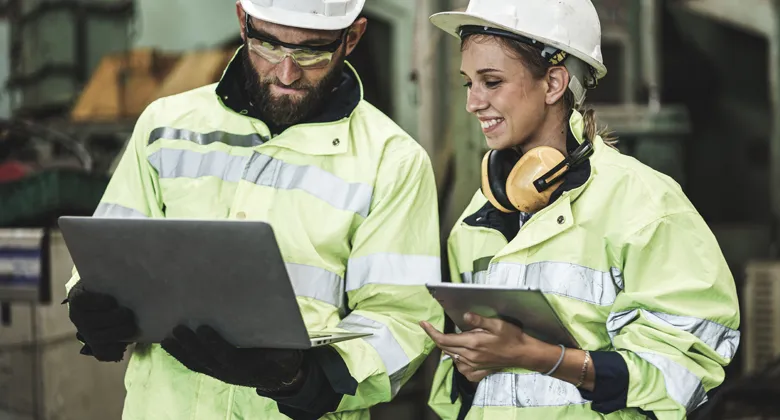 WorkMax’s The Ultimate Guide to Construction Time Tracking Software