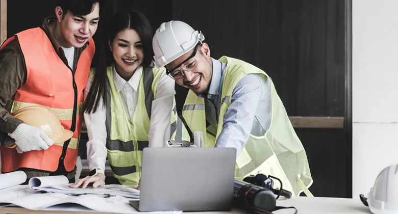 How Workforce Management Software Redefines Jobsite Operations