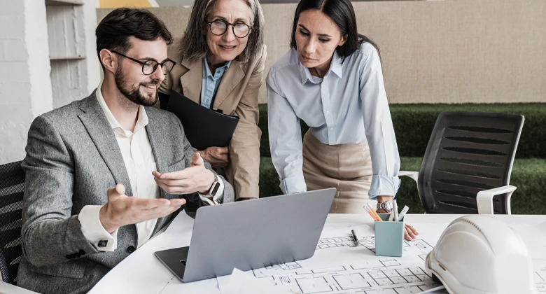 Why Admin Love WorkMax® for Their Construction Time Tracking